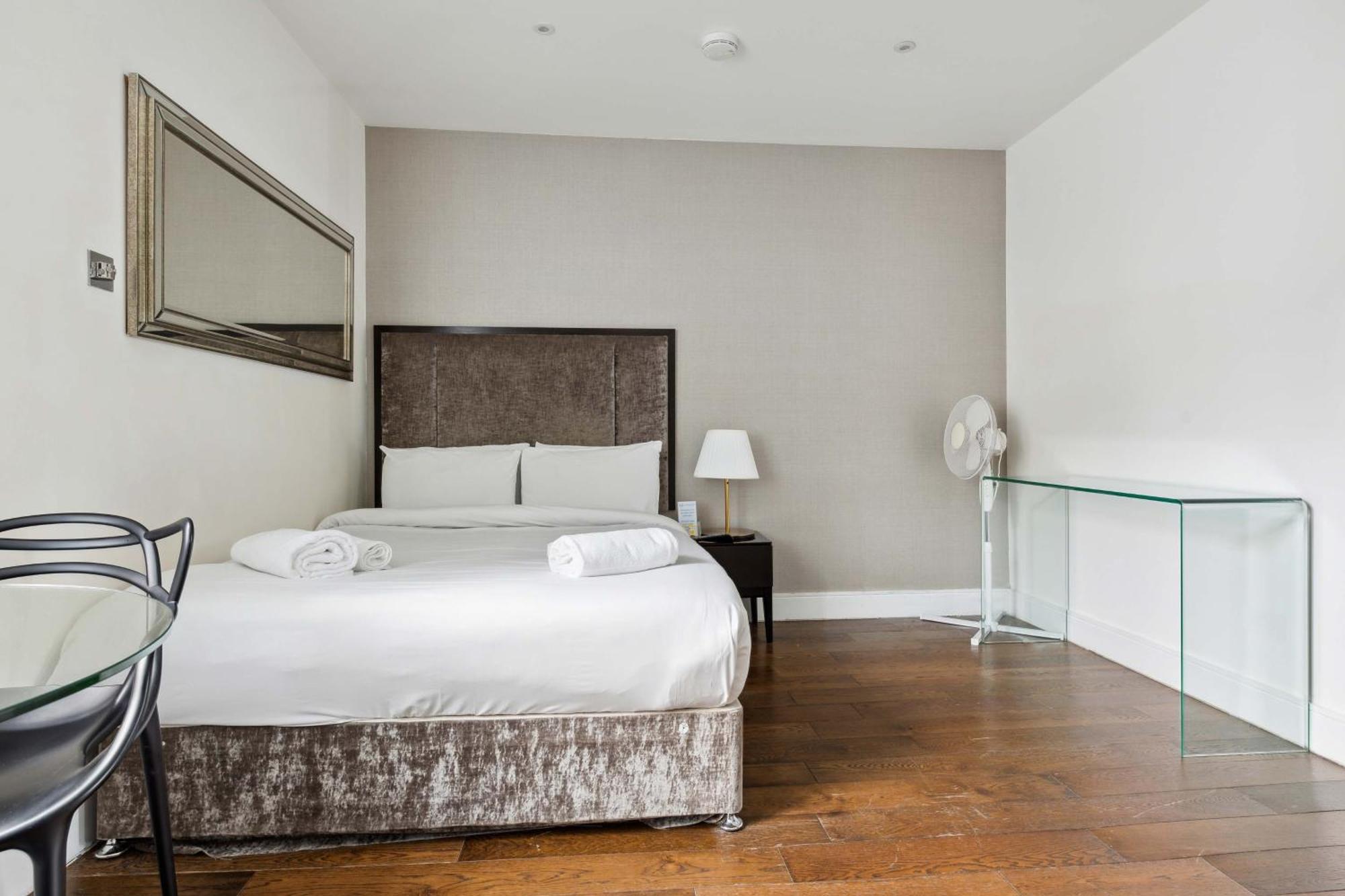 London Collection - Golden Square Soho Apartment Exterior photo