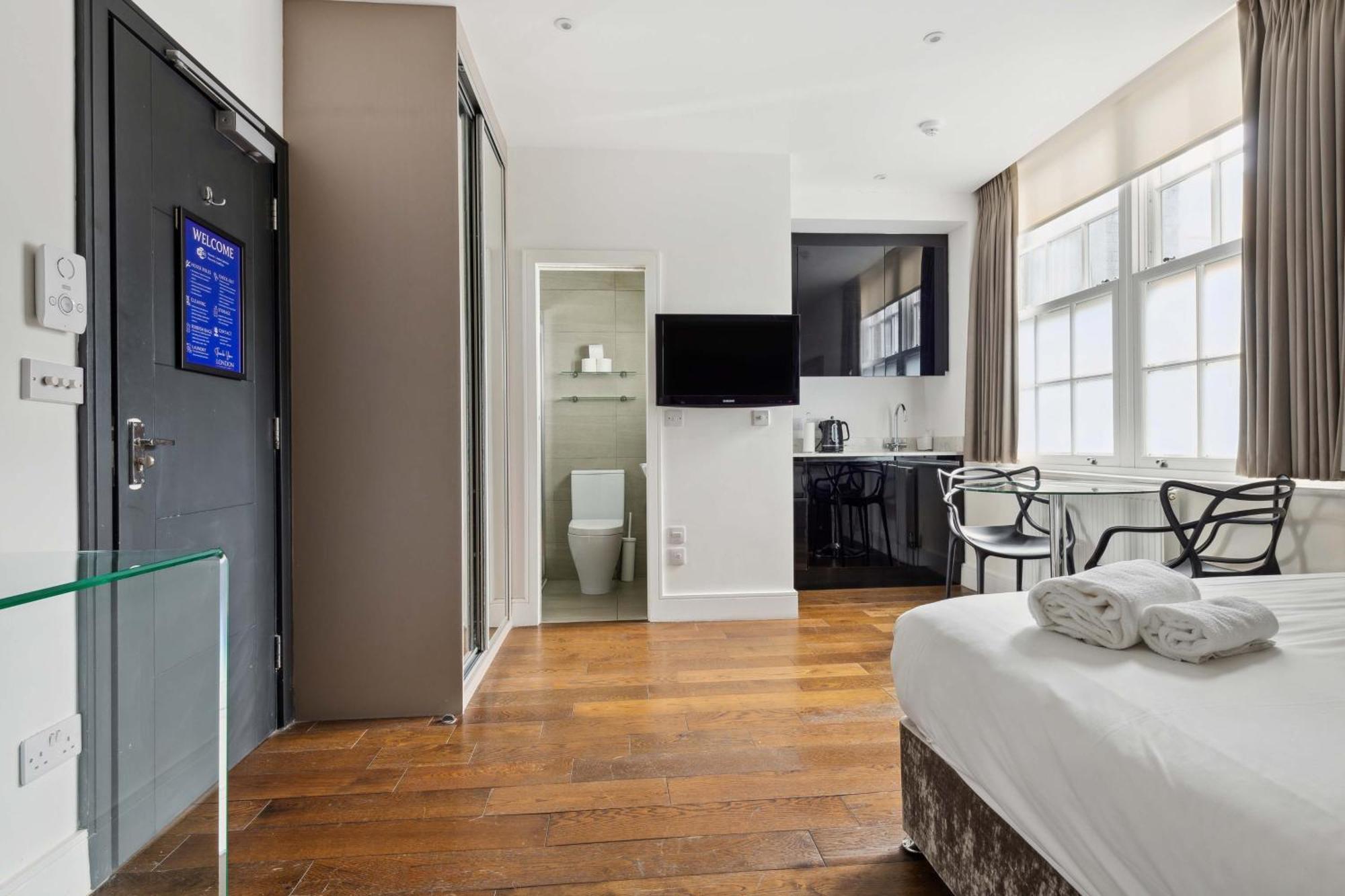 London Collection - Golden Square Soho Apartment Exterior photo