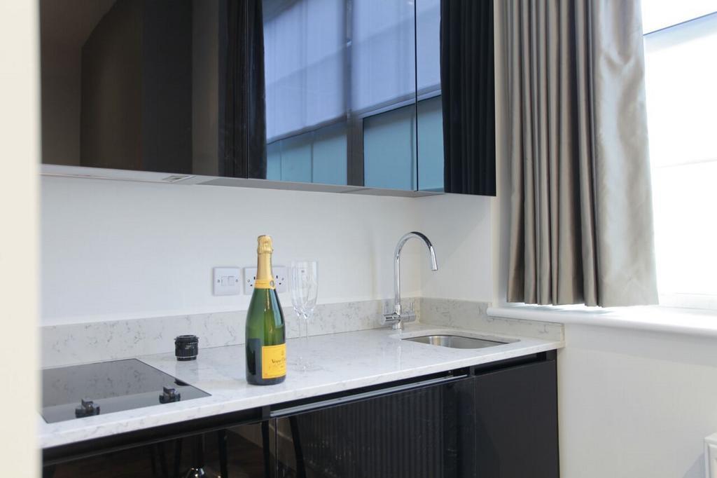 London Collection - Golden Square Soho Apartment Exterior photo